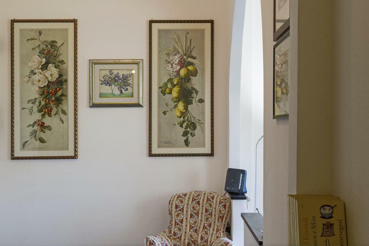 Sunny Apartment Over The Harbor Genoa Exterior photo